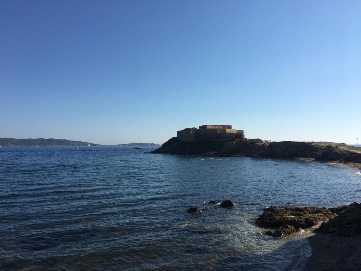 La Provence Authentique A 30 Minutes Des Plages Collobrieres Exterior photo